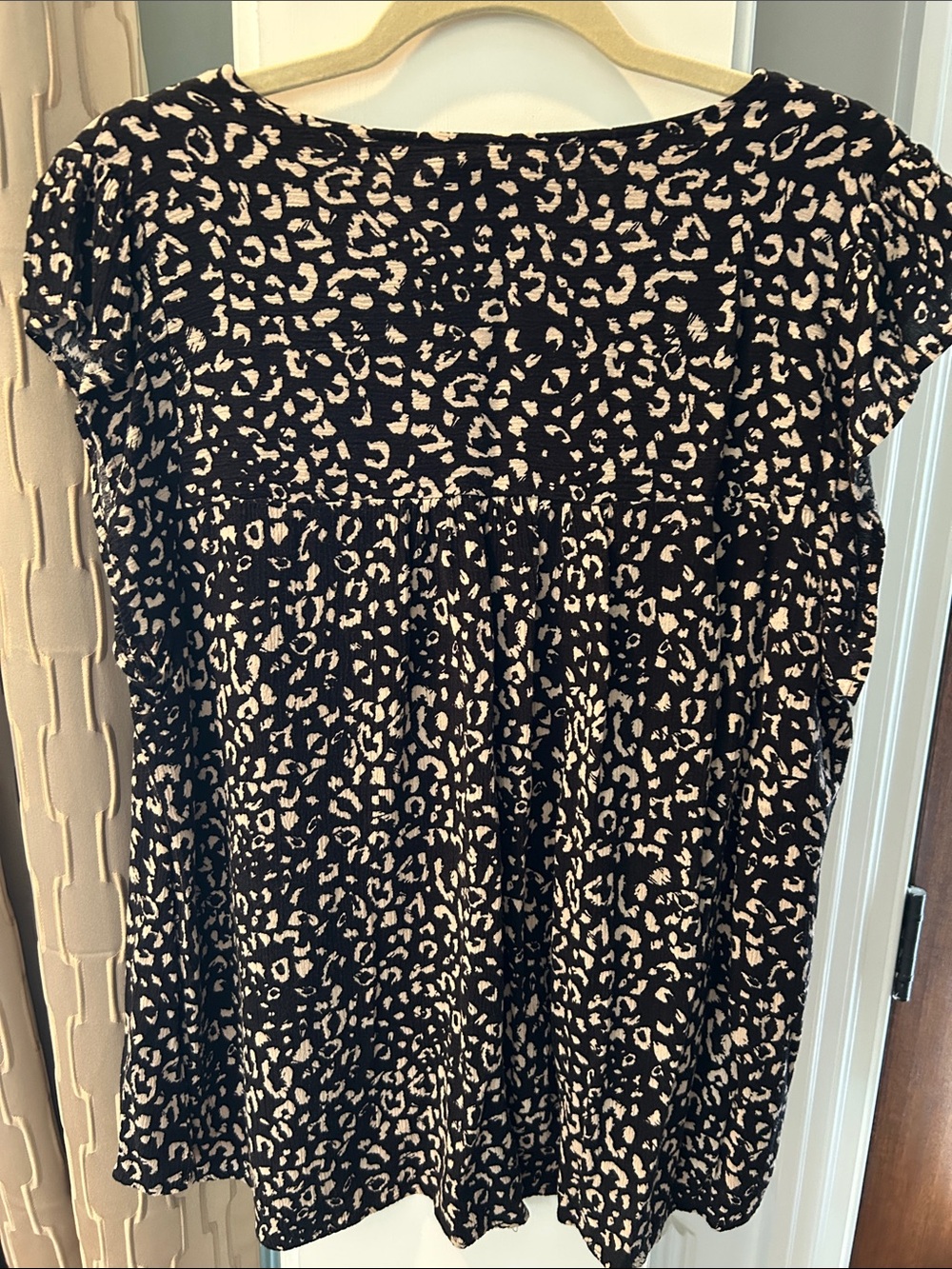 Savanna Jane Black Tunic with Multicolor Floral Embroidery - Picture 4 of 7